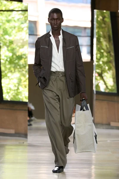 Look 21
